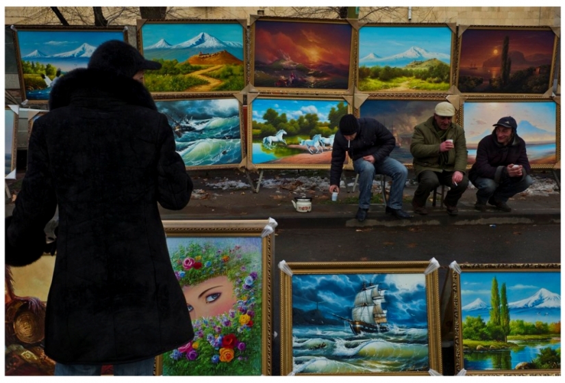 Masterpieces of street photography: real life in every picture from the masters