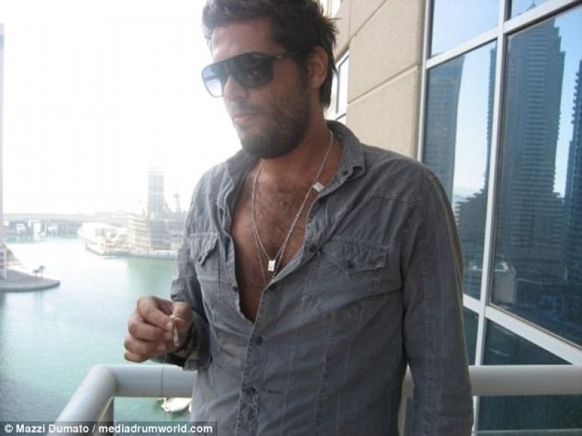 Matstsi Dumato es un ex millonario playboy, que dio su fortuna para ayudar a los demás Matstsi Dumato es un ex millonario playboy, que dio su fortuna para ayudar a los demás