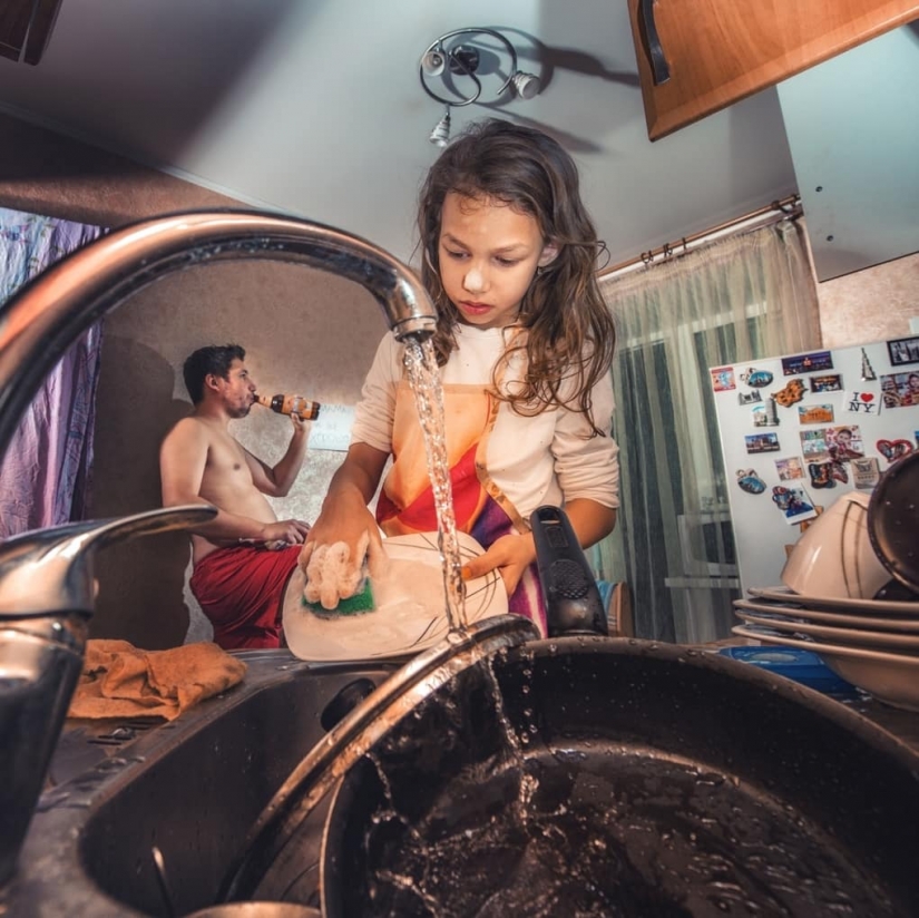 "Mom, we are doing well": father and daughter made a report, from which the mother becomes ill