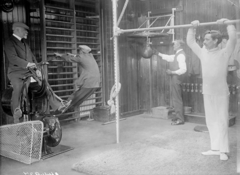 Montar en electrocore: cómo entrenar a los pasajeros del Titanic y otros buques Montar en electrocore: cómo entrenar a los pasajeros del Titanic y otros buques