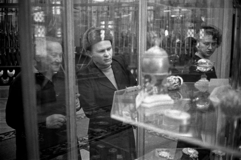 Moscow, 1958 photo by Erich Lessing