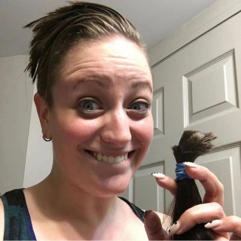 No hair, no problem: why do women shave their head during the quarantine No hair, no problem: why do women shave their head during the quarantine