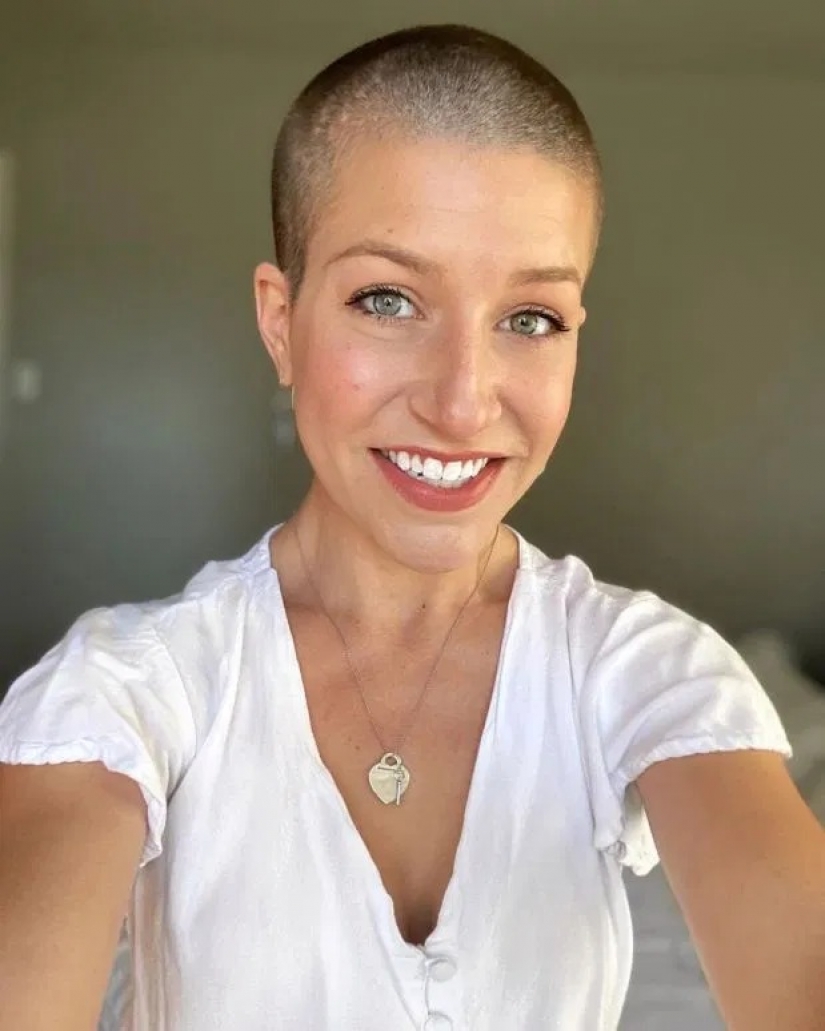 No hair, no problem: why do women shave their head during the quarantine No hair, no problem: why do women shave their head during the quarantine