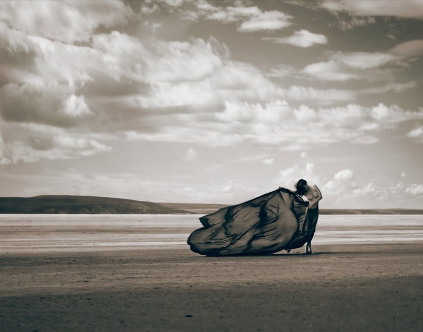 Nudes for everyone: the splendor of a female body without a hint of vulgarity