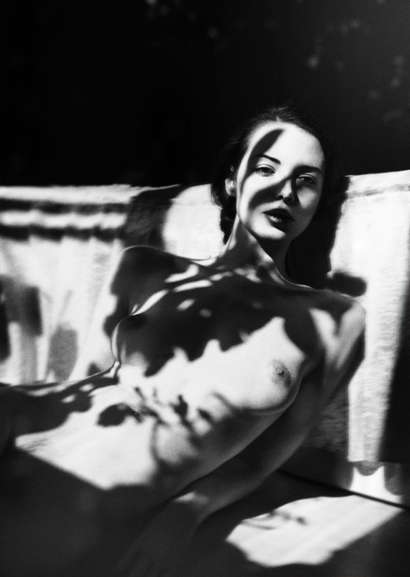 Nudes for everyone: the splendor of a female body without a hint of vulgarity