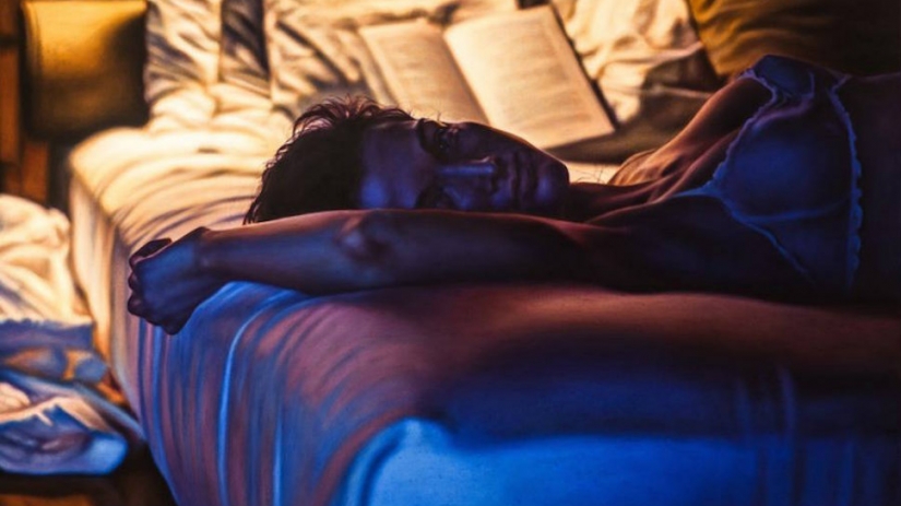 Oil painting: the gloomy hyperrealistic drawings of Damien Loeb