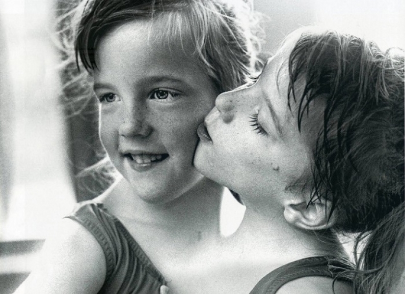 One body for two: living as conjoined twins Abigail and Brittany Hensel