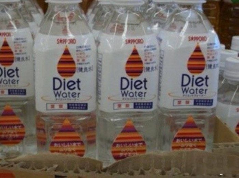 Ordinary pictures of life in Japan, from which the Europeans will climb eye on his forehead Ordinary pictures of life in Japan, from which the Europeans will climb eye on his forehead