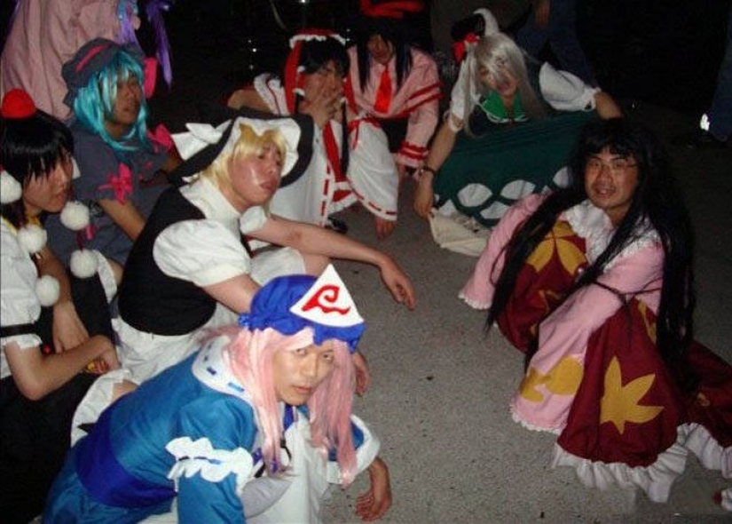 Ordinary pictures of life in Japan, from which the Europeans will climb eye on his forehead Ordinary pictures of life in Japan, from which the Europeans will climb eye on his forehead