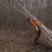 Original in everyday life: the strange details enliven the routine in the photo Ben Zanko