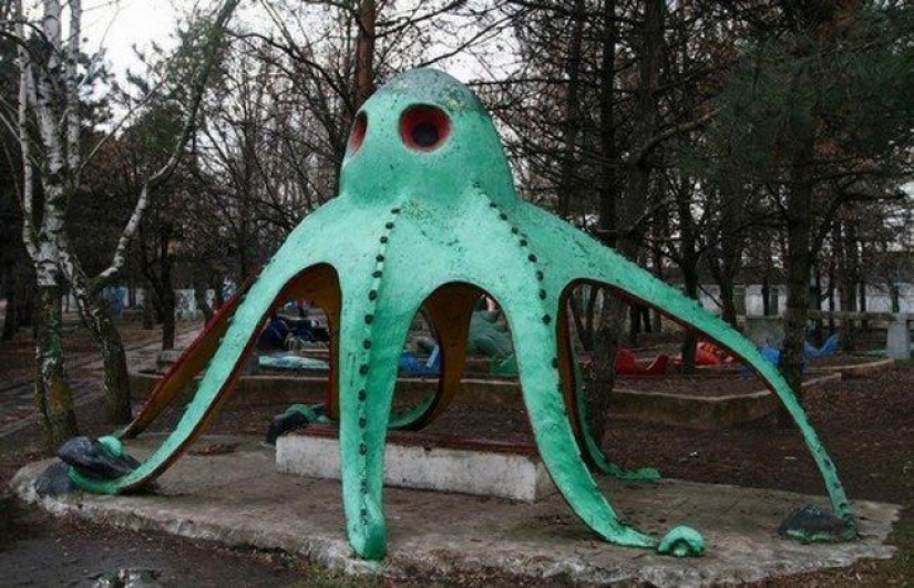 Our children are not ruining the Internet, and playgrounds in the yards