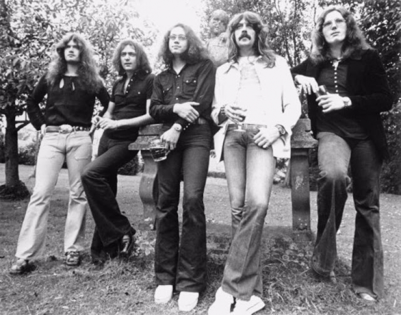 Parecía una icónica banda de rock en el principio