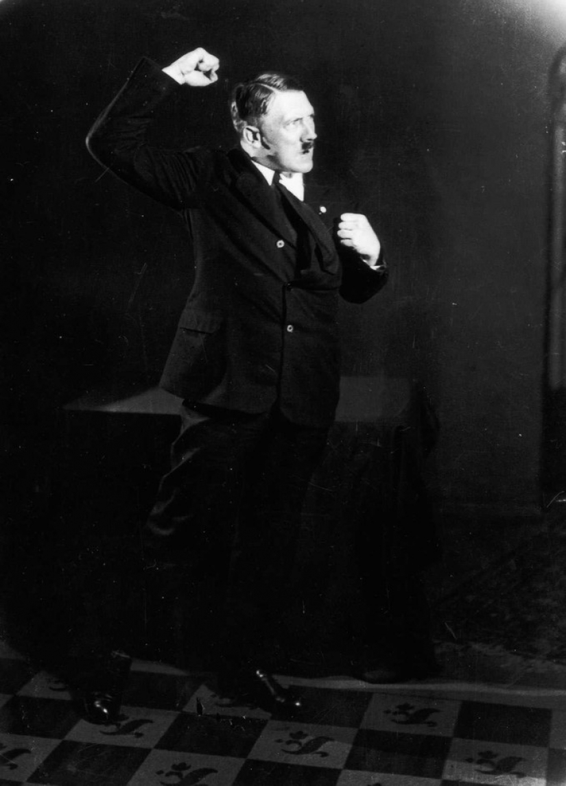 Pictures of rehearsals of Hitler, which had to be destroyed Pictures of rehearsals of Hitler, which had to be destroyed