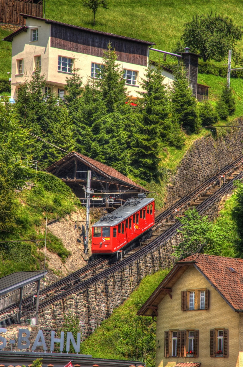 Pilatusbahn — the steepest railway in the world Pilatusbahn — the steepest railway in the world