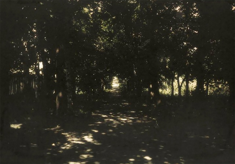 Pre-revolutionary Russia in the first color photographs in 1910-ies Peter Vedenisov Pre-revolutionary Russia in the first color photographs in 1910-ies Peter Vedenisov