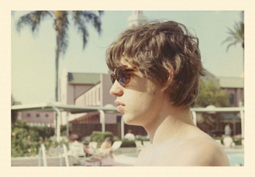 Previously unpublished photographs of the Rolling Stones Previously unpublished photographs of the Rolling Stones