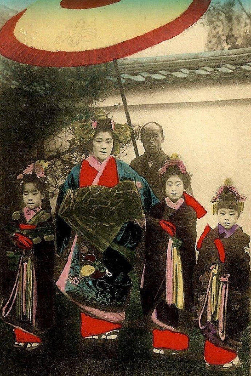 Prostitutes of Japan XIX century Prostitutes of Japan XIX century