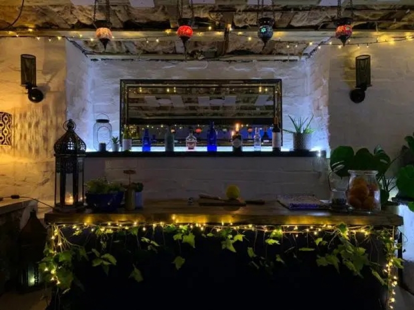Quarantine in style: the couple had transformed the garage into a stunning Spanish restaurant