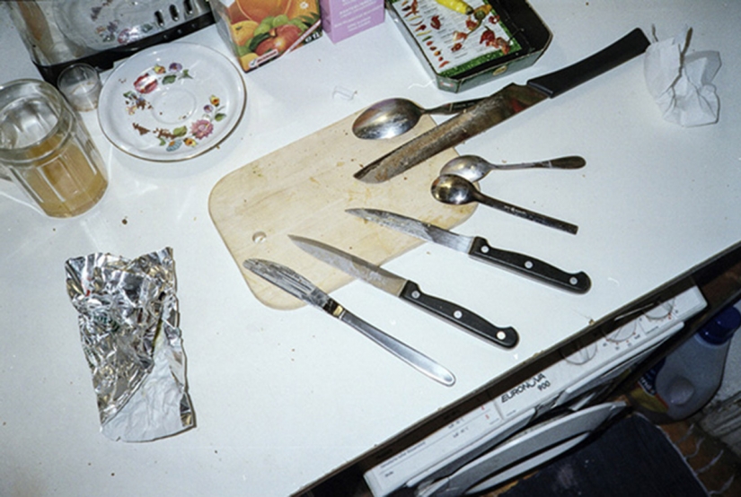 "Quiero desaparecer": una terriblemente honesto proyecto fotográfico sobre la bulimia "Quiero desaparecer": una terriblemente honesto proyecto fotográfico sobre la bulimia