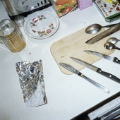 "Quiero desaparecer": una terriblemente honesto proyecto fotográfico sobre la bulimia