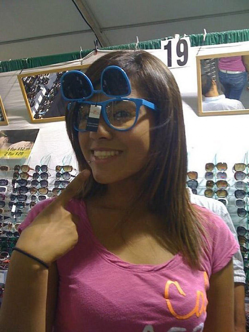 Reflections in the subject and not very Reflections in the subject and not very