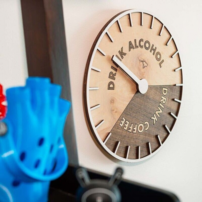 Remote Paginator hands and another 15 useless and original new products from Matty Benedetto