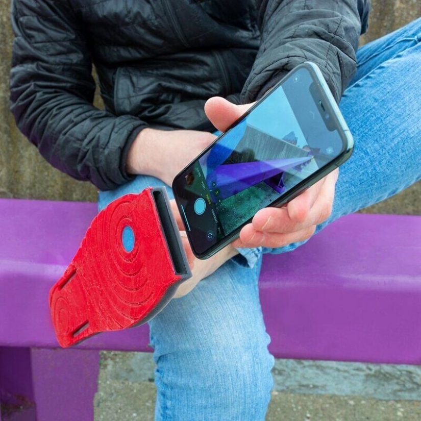 Remote Paginator hands and another 15 useless and original new products from Matty Benedetto