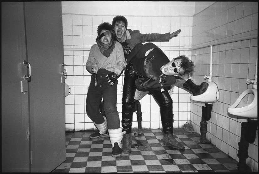 Respiración profunda de la libertad: el material de archivo de la brillante roca de la juerga de la perestroika Respiración profunda de la libertad: el material de archivo de la brillante roca de la juerga de la perestroika