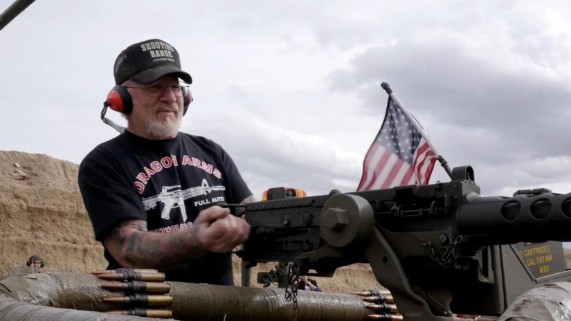 Retired from the United States — the armed man on the planet Retired from the United States — the armed man on the planet