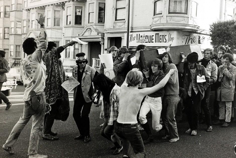 Revolution without pants: how was hanging out hippies of the 60's Revolution without pants: how was hanging out hippies of the 60's