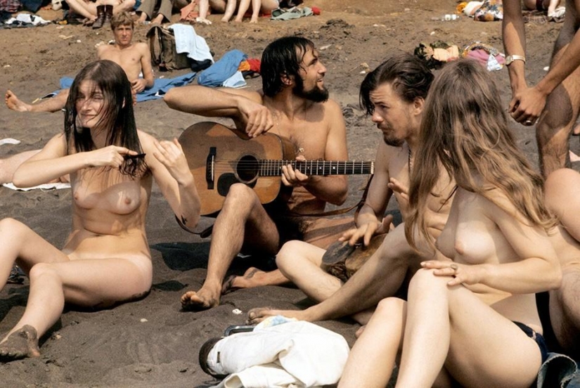 Revolution without pants: how was hanging out hippies of the 60's Revolution without pants: how was hanging out hippies of the 60's