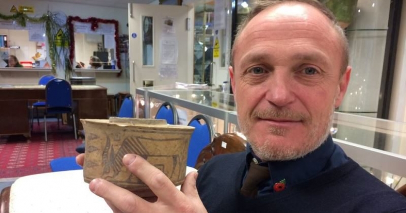 "Sí, me cepillo poner!": el Británico se enteró de que su bote compuesto por una antigua civilización "Sí, me cepillo poner!": el Británico se enteró de que su bote compuesto por una antigua civilización