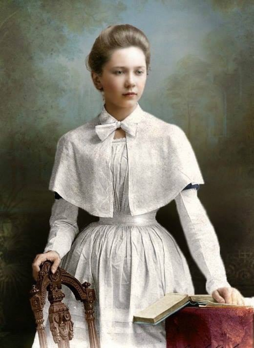 School uniforms in Russia: from Imperial decrees to anarchy School uniforms in Russia: from Imperial decrees to anarchy