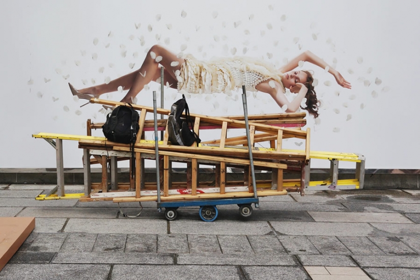 Seize the moment: a photographer who notices everything