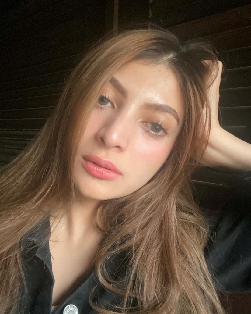 She decided to sell her virginity for the sake of combating coronavirus, but it was condemned