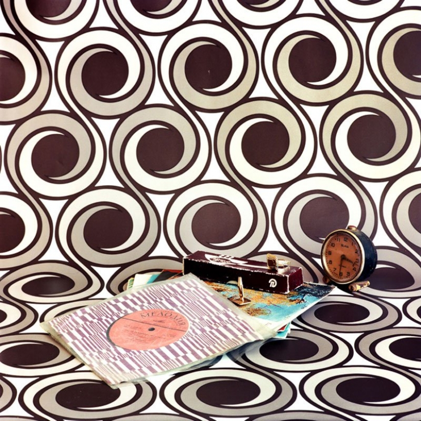 Shine and poverty of apartments from our childhood