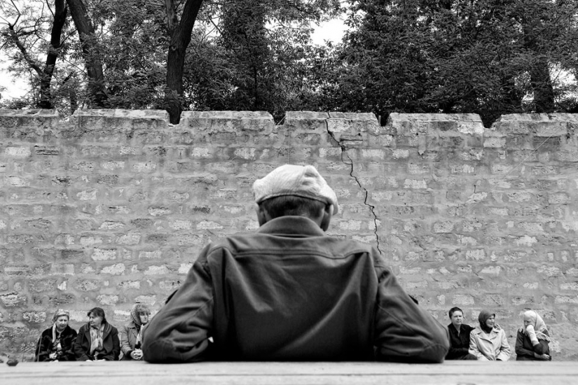 Shocking work of Ukrainian photographer living in a psychiatric hospital