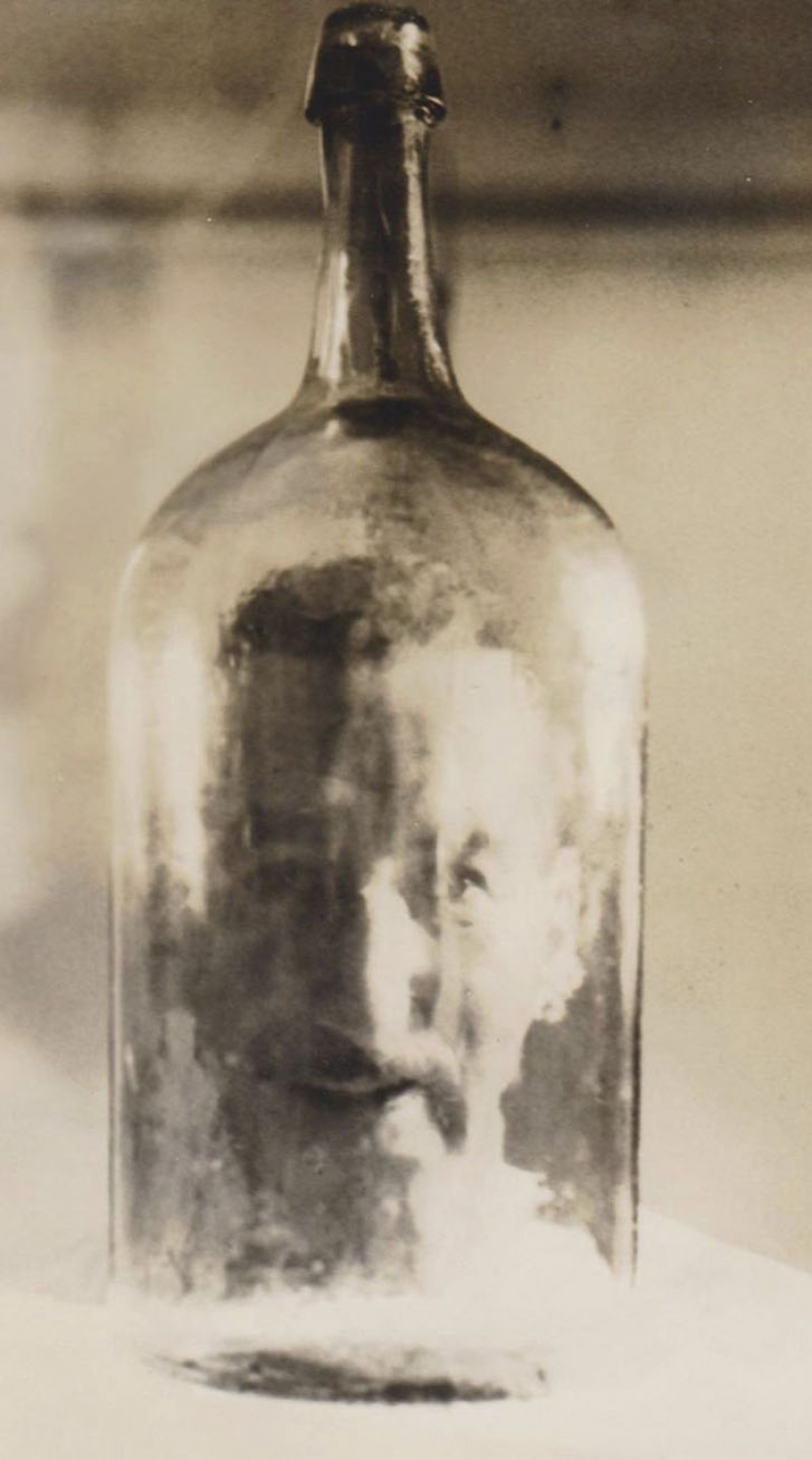 Sin cabeza photoshop del siglo pasado