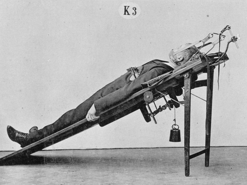 Strange and frightening equipment of the Victorian era Strange and frightening equipment of the Victorian era