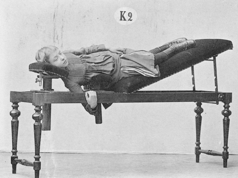 Strange and frightening equipment of the Victorian era Strange and frightening equipment of the Victorian era