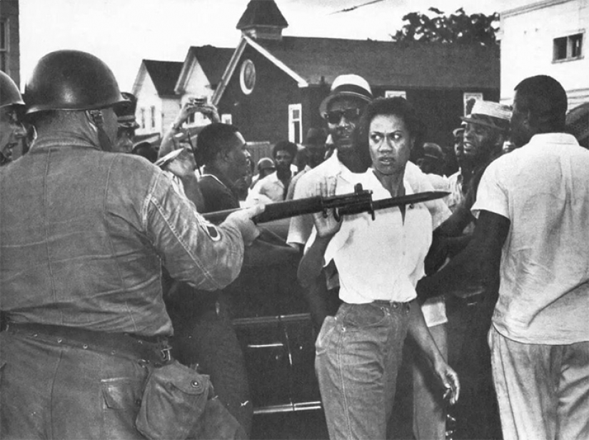 Strong weaker sex: the most striking photos of women's protest movements
