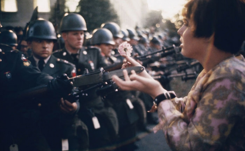 Strong weaker sex: the most striking photos of women's protest movements