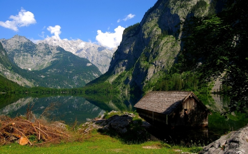 Stunning home built far away from civilization