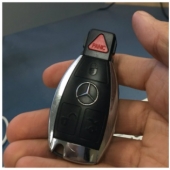 That's what really lies behind the screen of a beautiful life on instagram