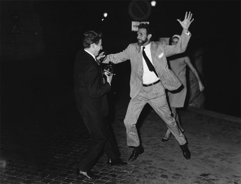 The art of peeping: 17 the most powerful paparazzi The art of peeping: 17 the most powerful paparazzi