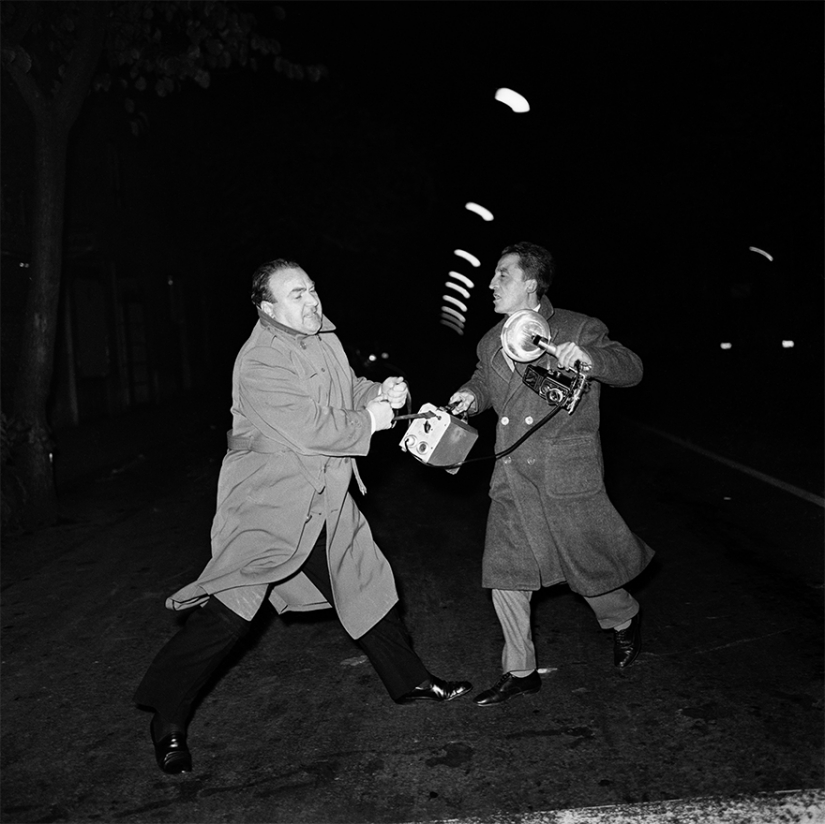 The art of peeping: 17 the most powerful paparazzi The art of peeping: 17 the most powerful paparazzi