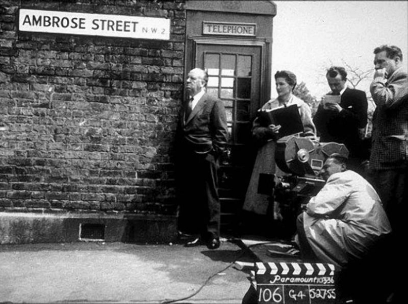 The best footage from movie sets Hitchcock, master of suspense The best footage from movie sets Hitchcock, master of suspense