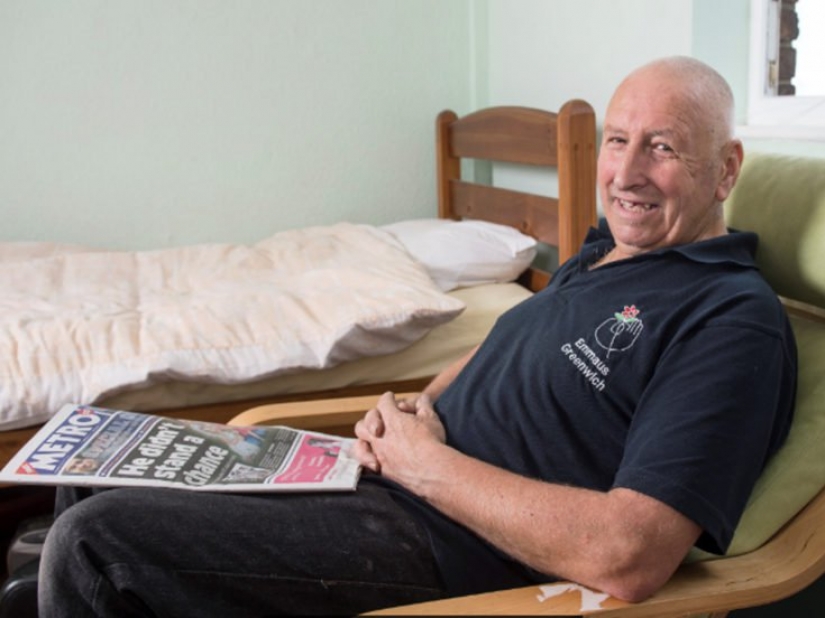 The Briton walked away from the quarrelsome wife to the forest and are now completely happy