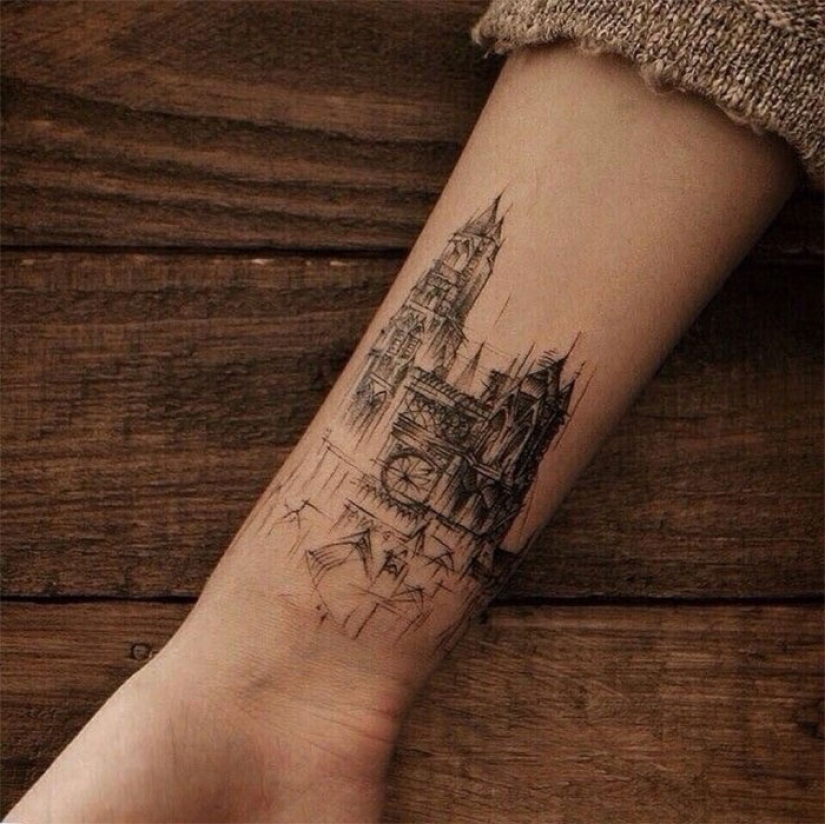 The city above the sole: exquisite architectural tattoo
