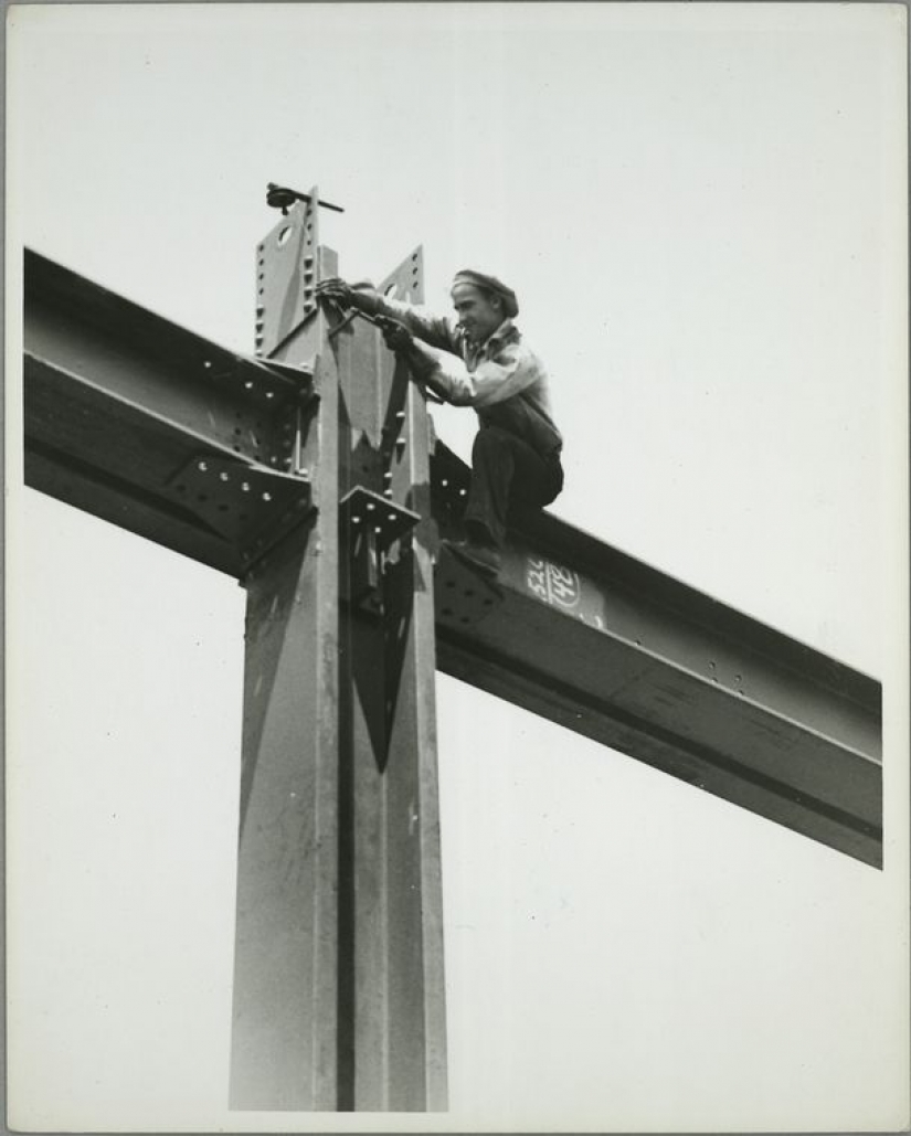 The Construction Of The Empire State Building The Construction Of The Empire State Building